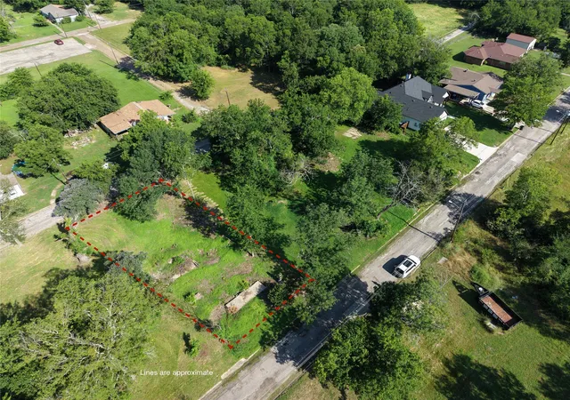 Photo 3 of Land for sale at 118 Norris St, Commerce, TX 75428 | MLS# 21281735 | Listing updated on 2026-08-18