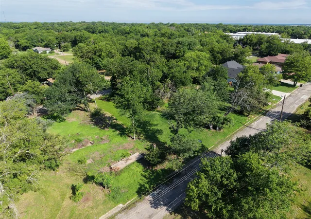 Photo 4 of Land for sale at 118 Norris St, Commerce, TX 75428 | MLS# 21281735 | Listing updated on 2026-08-18