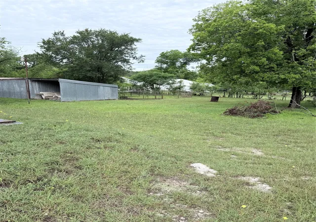 Photo 3 of Sale Pending at 403 N Reagan St, Hamilton, TX 76531 | MLS# 21282749 | Listing updated on 2026-09-28