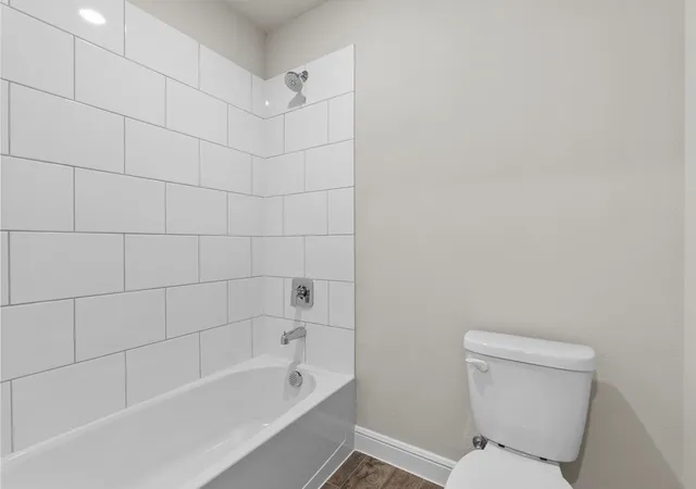 Photo 4 of Single family home for sale at 4237 Cornerstone Cir, Granbury, TX 76048 | MLS# 21282775 | Listing updated on 2026-07-28
