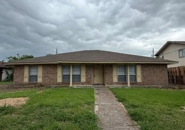 Homes for sale in Rowlett, TX | 8813 Deerwood Dr, Rowlett, TX 75088 | MLS# 21282866