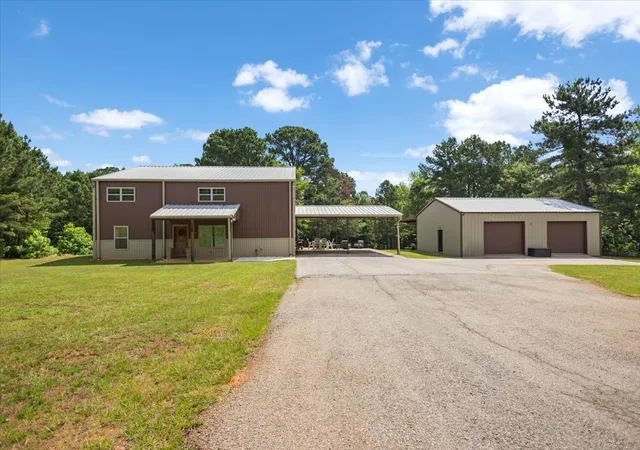 Homes for sale in Lindale, TX | 15434 Cr 434, Lindale, TX 75771 | MLS# 21282943