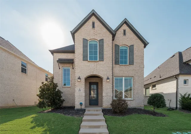 Photo 4 of Single family home for sale at 3619 Doramus Dr, Celina, TX 75009 | MLS# 21282956 | Listing updated on 2026-08-28