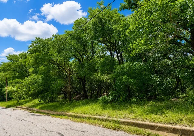 Land for sale at 00 Nw 10Th St, Mineral Wells, TX 76067 | MLS# 21282452
