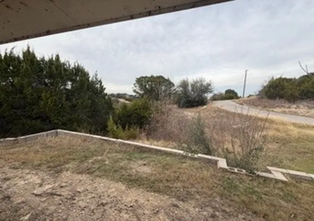 Photo 4 of Single family home for sale at 4916 Gooseberry Trl, Granbury, TX 76048 | MLS# 21282972 | Listing updated on 2026-10-03