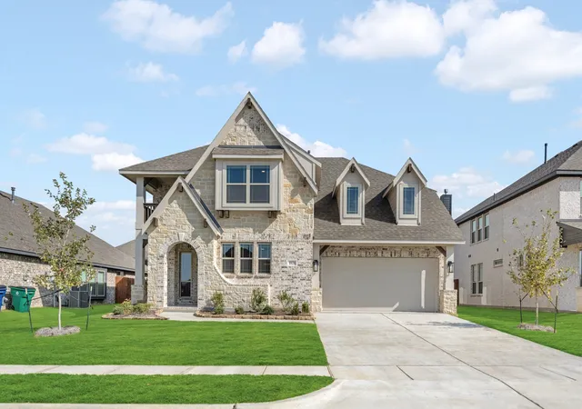 Photo 1 of Sale Pending at 1121 Hackberry Ln, Crowley, TX 76036 | MLS# 21282997 | Listing updated on 2026-09-29