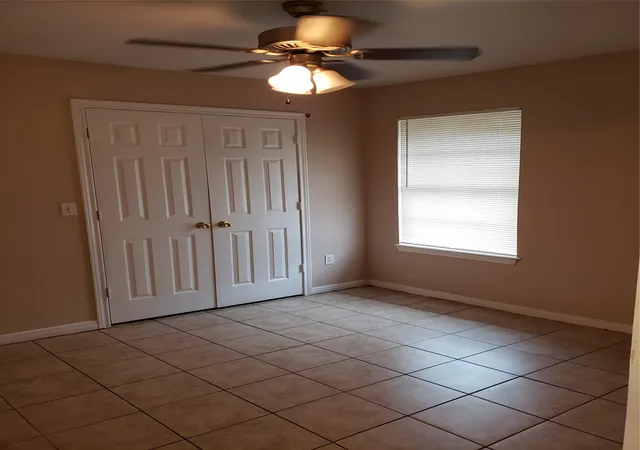 Homes for sale in Lacy Lakeview, TX | 219-221 E Craven Ave, Lacy Lakeview, TX 76705 | MLS# 21282292