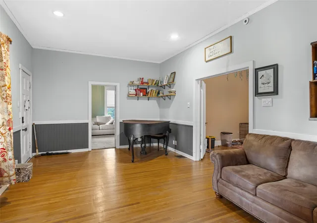Photo 3 of Single family home for sale at 2717 Colcord Ave, Waco, TX 76707 | MLS# 21281191 | Listing updated on 2026-06-02