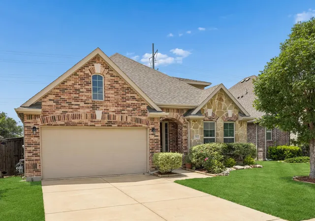 Photo 2 of Single family home for sale at 7513 Comal River Tr, Mc Kinney, TX 75071 | MLS# 21276557 | Listing updated on 2026-08-03