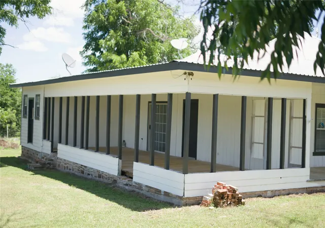Photo 3 of Single family home for sale at 355 County Road 104, San Saba, TX 76877 | MLS# 21282873 | Listing updated on 2026-08-22
