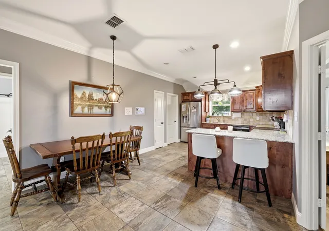 Photo 4 of Single family home for sale at 605 Penny Ln, Lindale, TX 75771 | MLS# 21283223 | Listing updated on 2026-10-03