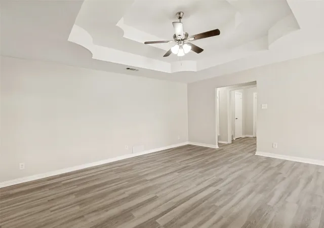 Photo 4 of Single family home for sale at 1317 Mt Vernon Dr, Mesquite, TX 75149 | MLS# 21283239 | Listing updated on 2026-07-17