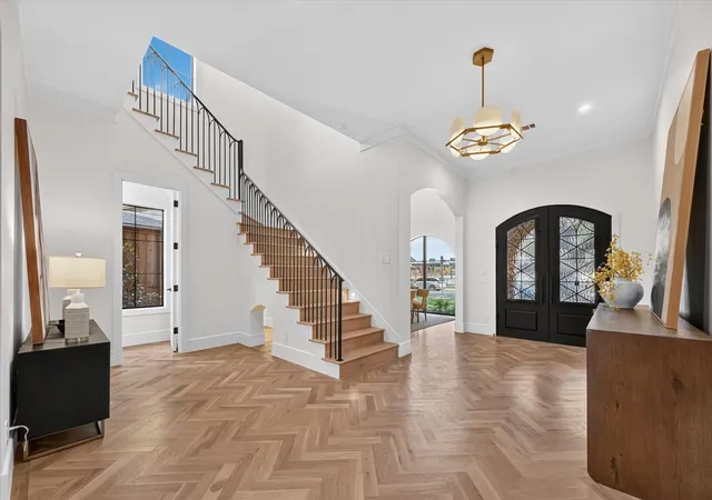 Photo 3 of Single family home for sale at 10140 Lakemere Dr, Dallas, TX 75238 | MLS# 21283326 | Listing updated on 2026-07-21