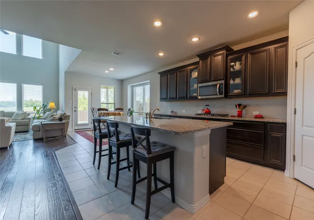 Photo 2 of Single family home for sale at 9608 Creekmere Dr, Argyle, TX 76226 | MLS# 21283392 | Listing updated on 2026-07-24