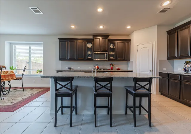 Photo 3 of Single family home for sale at 9608 Creekmere Dr, Argyle, TX 76226 | MLS# 21283392 | Listing updated on 2026-07-24
