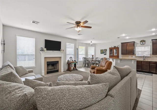 Photo 3 of Sale Pending at 10165 China Crk, Waco, TX 76708 | MLS# 21270398 | Listing updated on 2026-10-06