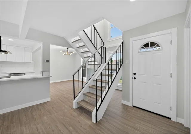 Photo 3 of Single family home for sale at 901 Huntington Dr, Lewisville, TX 75067 | MLS# 21283512 | Listing updated on 2026-07-28