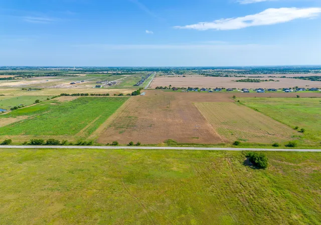Homes for sale in Valley View, TX | 6785 Hoehn Rd, Valley View, TX 76272 | MLS# 21283509