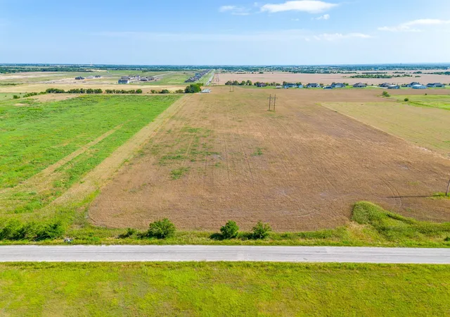 Homes for sale in Valley View, TX | 6785 Hoehn Rd, Valley View, TX 76272 | MLS# 21283509