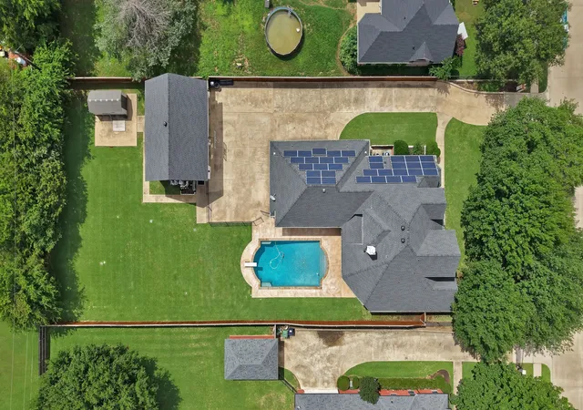 Photo 1 of Sale Pending at 1110 Mccampbell Rd, Mansfield, TX 76063 | MLS# 21280641 | Listing updated on 2026-10-05