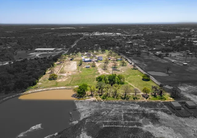 2nd image of 2800a Ranger Hwy, Weatherford, TX 76088 | MLS# 21282293