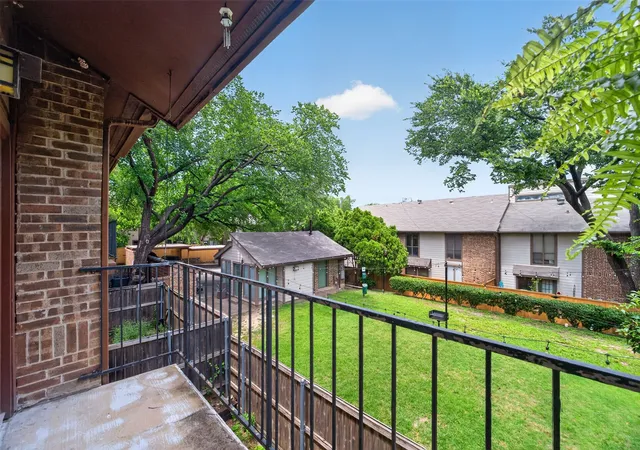 Homes for sale in Dallas, TX | 7522 Holly Hill Drive, Dallas, TX 75231 | Houzeo