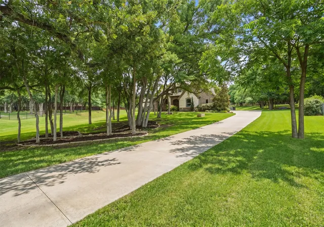 Photo 3 of Sale Pending at 10512 Estancia Ct, Fort Worth, TX 76108 | MLS# 21272713 | Listing updated on 2026-08-22