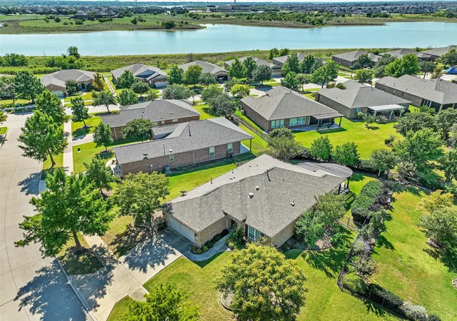 Homes for sale in Frisco, TX | 6073 Prairie Bend Ln, Frisco, TX 75036 | MLS# 21283806