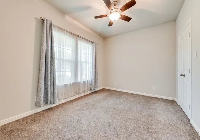 Photo 4 of Sale Pending at 5420 Meandering Rd, River Oaks, TX 76114 | MLS# 21283845 | Listing updated on 2026-07-05