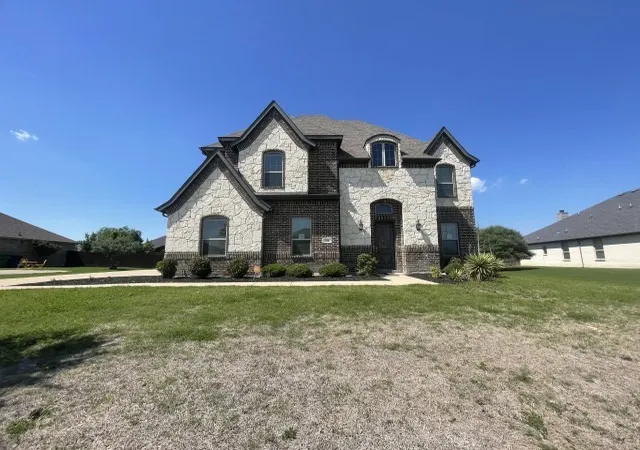 Photo 1 of Single family home for sale at 321 Equestrian Dr, Waxahachie, TX 75165 | MLS# 21283833 | Listing updated on 2026-08-04