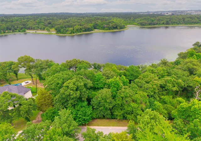 Homes for sale in Tyler, TX | 4497 Cascades Shoreline Dr, Tyler, TX 75709 | MLS# 21283777