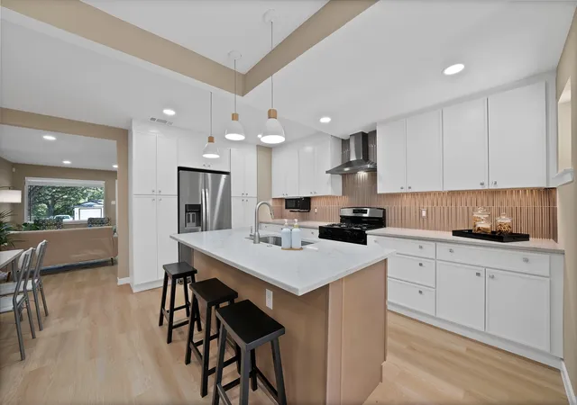 Photo 3 of Single family home for sale at 12135 Oberlin Dr, Dallas, TX 75243 | MLS# 21283826 | Listing updated on 2026-08-31