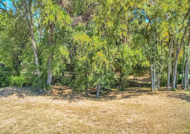 3rd image of 133 Falcon Point Dr, Rockwall, TX 75032 | MLS# 21283889