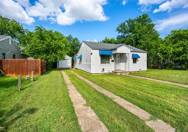 Photo 2 of Single family home for sale at 709 Sissom Rd, Killeen, TX 76541 | MLS# 21283850 | Listing updated on 2026-10-05