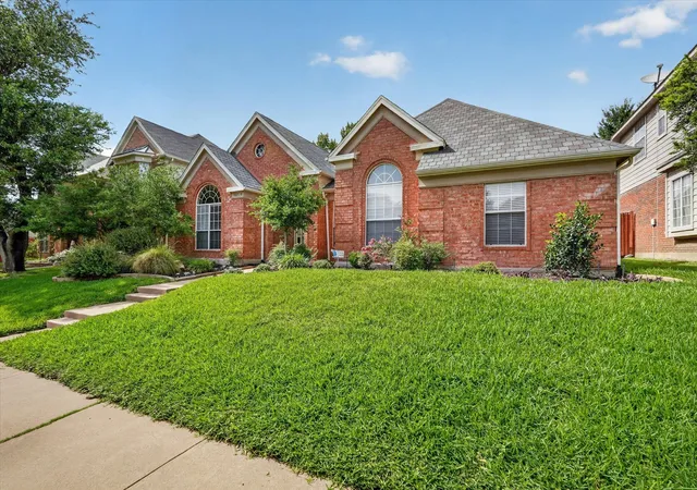 Homes for sale in Frisco, TX | 10216 Napa Valley Dr, Frisco, TX 75035 | MLS# 21279239