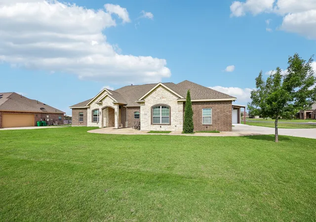 Homes for sale in Dish, TX | 5520 Littlefield Dr, Dish, TX 76247 | MLS# 21280869