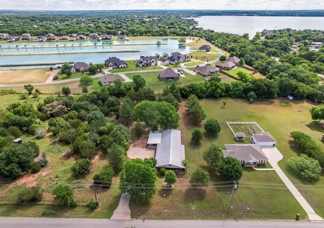 Photo 1 of Single family home for sale at 3625 Carla Court, Granbury, TX 76049 | MLS# 21260168 | Listing updated on 2026-09-27
