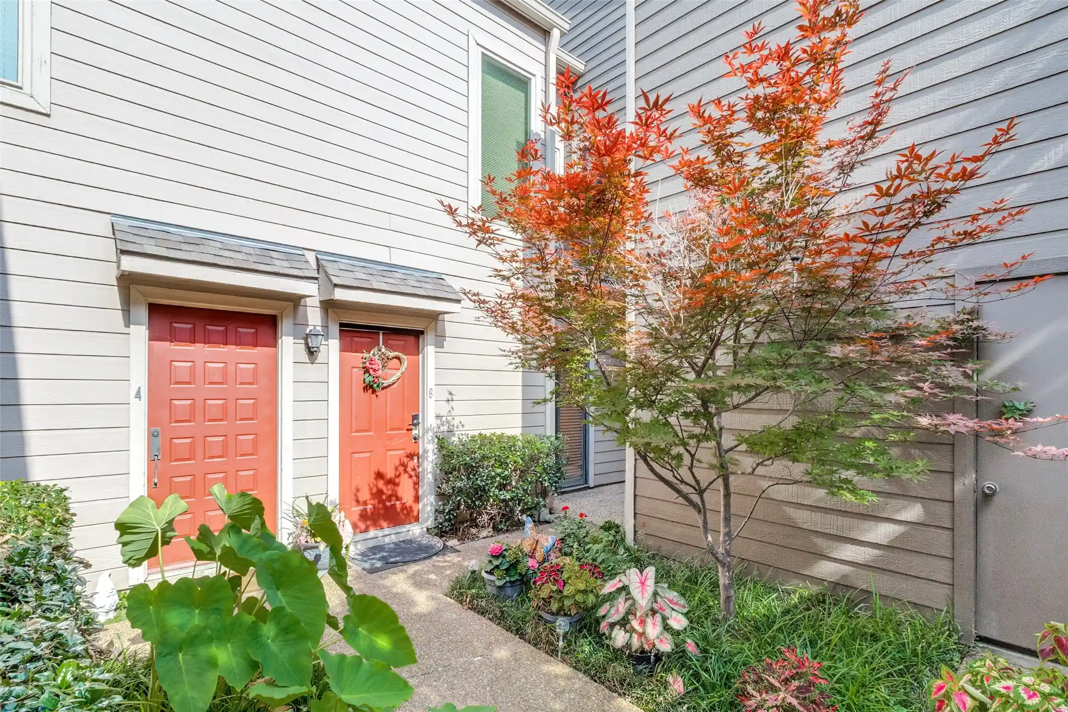 Listing Photo 2 - Condo for sale in 5616 Preston Oaks Rd located at 5616 Preston Oaks Rd, Dallas, TX 75254 - Unit #1506
