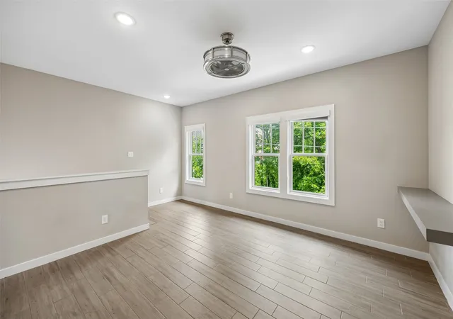 4th image of 801 W Morphy St, Fort Worth, TX 76104 | MLS# 21279337
