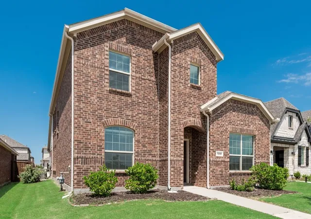 Homes for sale in Justin, TX | 1309 Canuela Wy, Justin, TX 76247 | MLS# 21283001