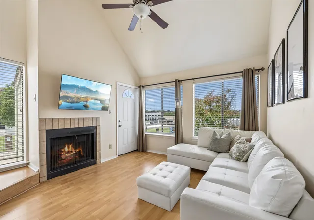 4th image of 3129 Sondra Dr #206, Fort Worth, TX 76107 | MLS# 21261624