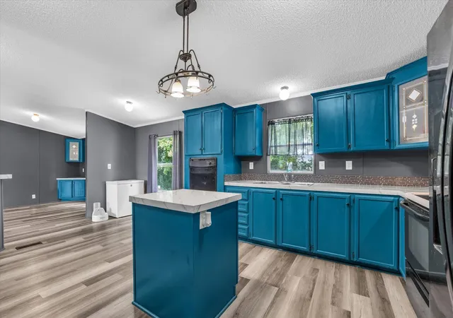 Homes for sale in Lorena, TX | 3615 Spring Valley Rd, Lorena, TX 76655 | MLS# 21274971