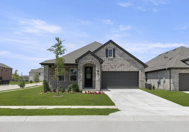 Photo 1 of Sale Pending at 900 Colgate Cir, Princeton, TX 75407 | MLS# 21284176 | Listing updated on 2026-07-17