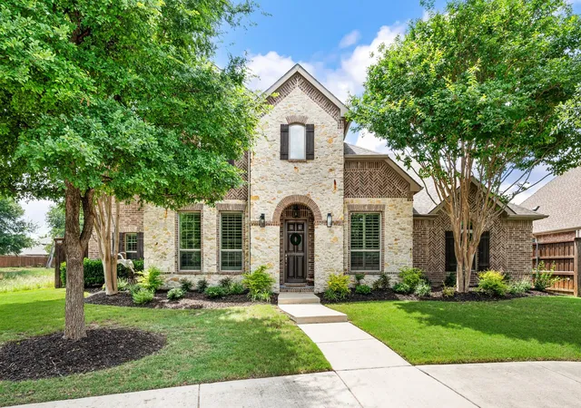 Homes for sale in Frisco, TX | 12715 Brook Ridge Dr, Frisco, TX 75035 | MLS# 21264072