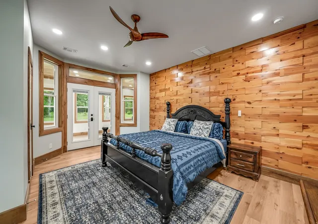 Photo 4 of Single family home for sale at 1037 Harrison Rd, Denison, TX 75021 | MLS# 21283948 | Listing updated on 2026-08-25