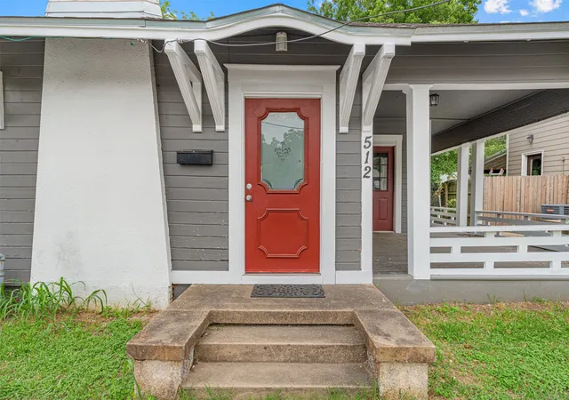 4th image of 512 Herring Ave, Waco, TX 76708 | MLS# 21283703