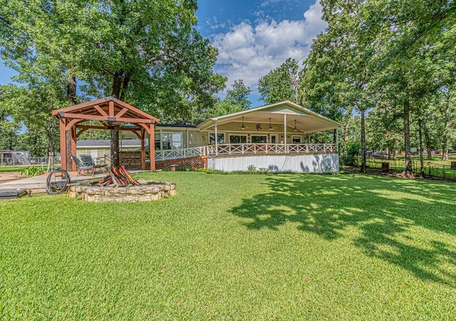 Homes for sale in Trinidad, TX | 210 Victor Ct, Trinidad, TX 75163 | MLS# 21284260