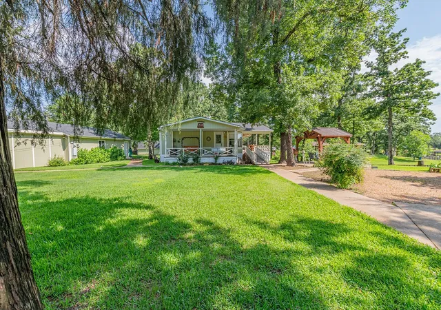 Homes for sale in Trinidad, TX | 210 Victor Ct, Trinidad, TX 75163 | MLS# 21284260