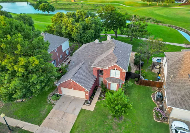 Photo 1 of Sale Pending at 2733 Woodson Dr, Mc Kinney, TX 75072 | MLS# 21283575 | Listing updated on 2026-08-17