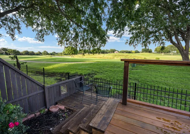 Photo 3 of Sale Pending at 2733 Woodson Dr, Mc Kinney, TX 75072 | MLS# 21283575 | Listing updated on 2026-08-17